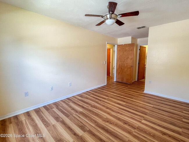 Building Photo - 101 Summer Pl