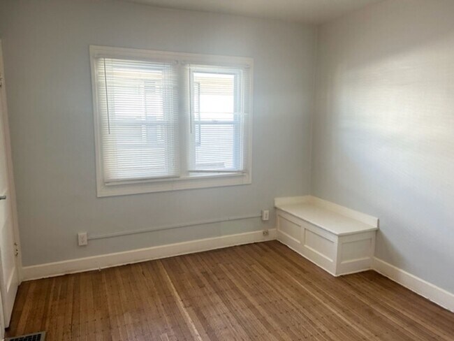 Building Photo - 4225-27 North College Avenue