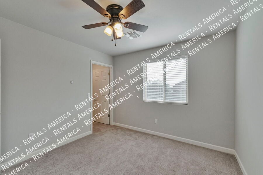 Building Photo - 12165 E Domnitch Dr