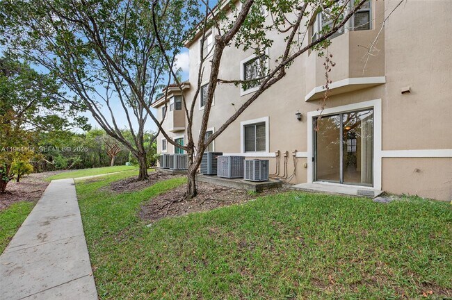 Building Photo - 22901 SW 88th Pl