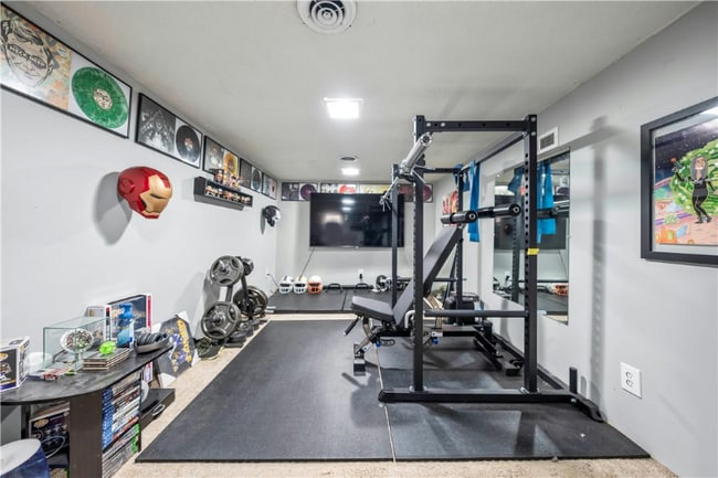 Building Photo - 52 Wedgewood Park