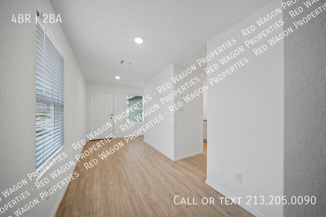 Building Photo - 14722 Dillard Ml