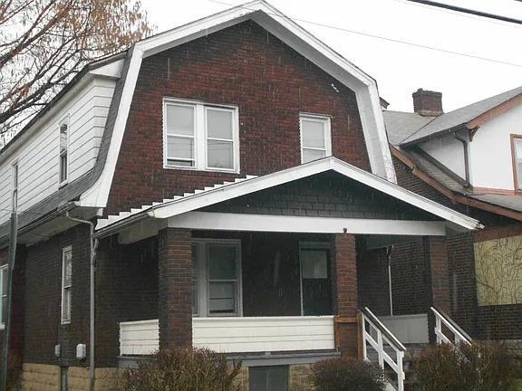 Primary Photo - 1301 Maple Ave