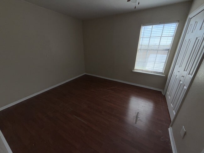 Building Photo - 8005 Carrick St