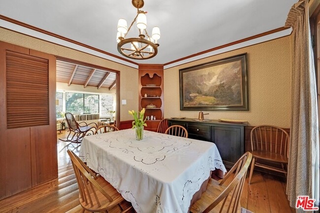 Building Photo - 7503 Willow Glen Rd