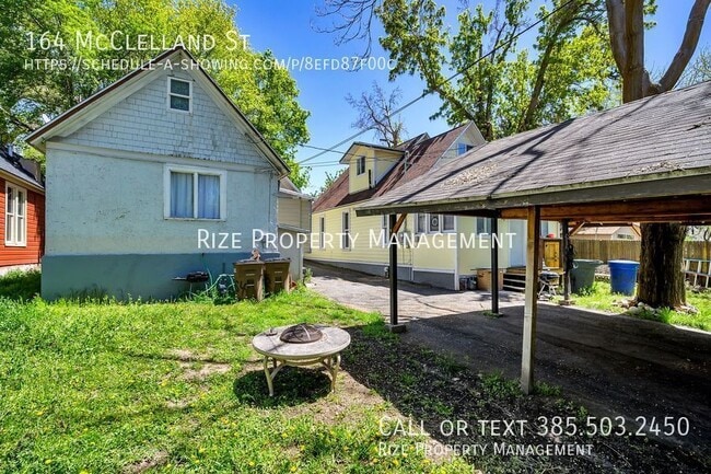 Building Photo - 164 McClelland St