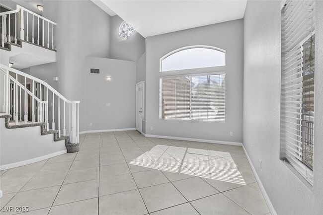 Building Photo - 2344 Huntsville Dr