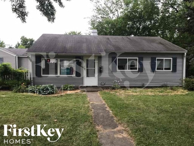Building Photo - 4801 Leone Dr