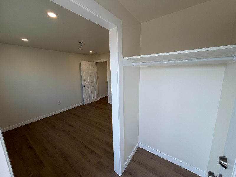 Building Photo - 1443 Linden Ave