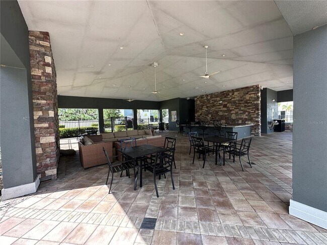 Building Photo - 8813 Milestone Dr