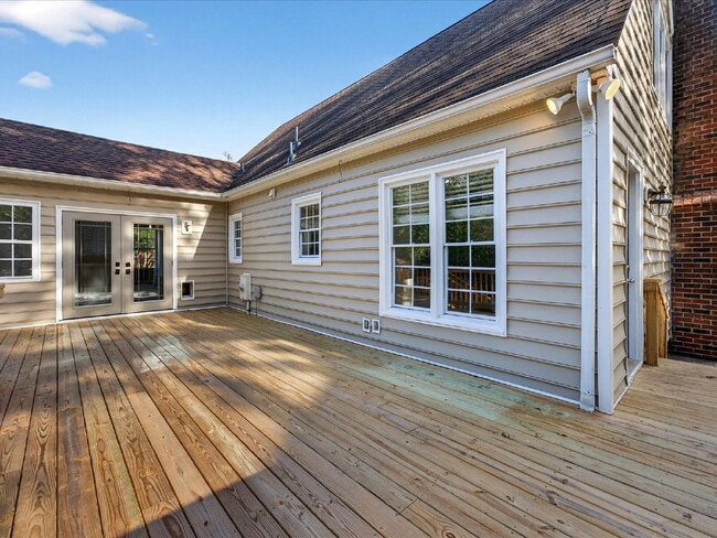 Building Photo - 3512 Castlebury Dr