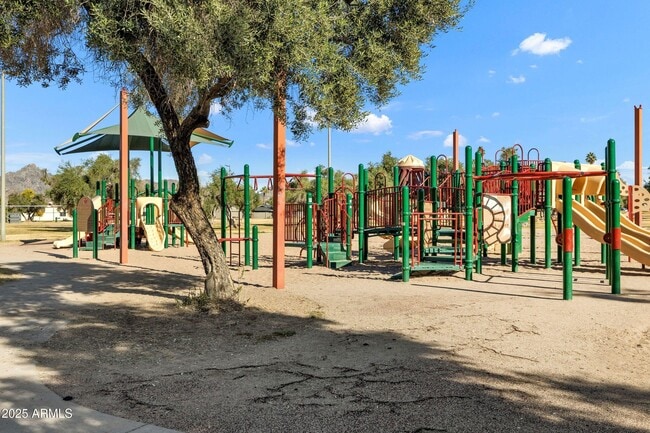 Building Photo - 4317 N 29th Way