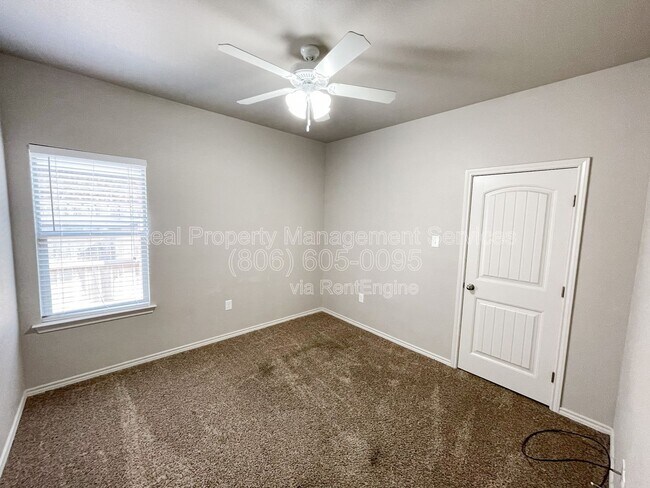 Building Photo - 11207 Akron Ave