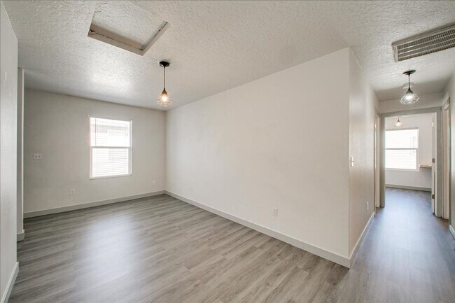 Building Photo - Low-Maintenance Comfort with Community Perks