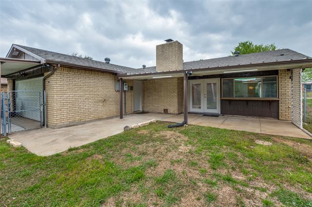 Building Photo - 2214 Grapevine Ln