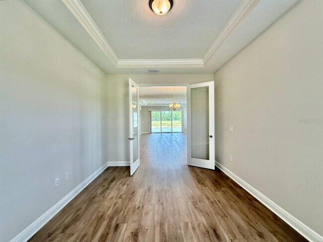 Building Photo - 35617 Stableton Ln