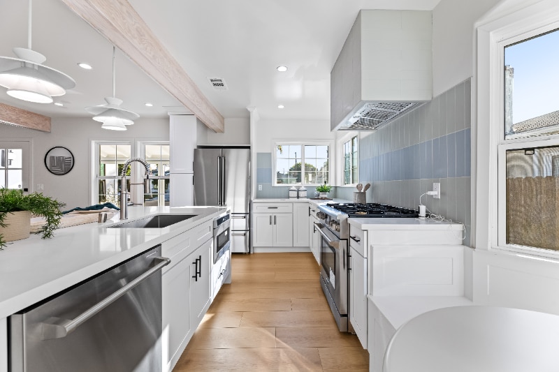 Building Photo - 8509 Naylor Ave