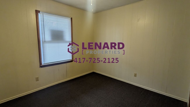 Building Photo - 502-506 N Wilson