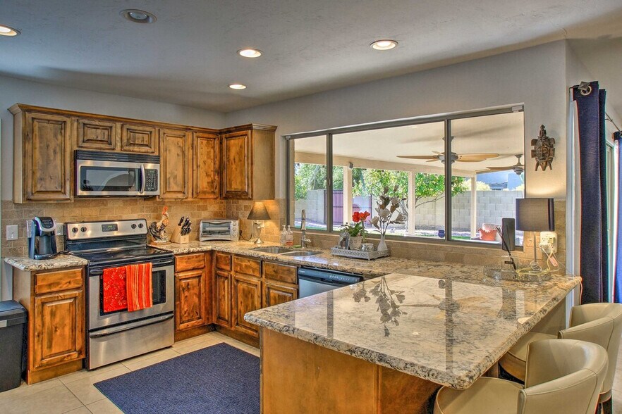 Building Photo - 8109 E Vía Sonrisa