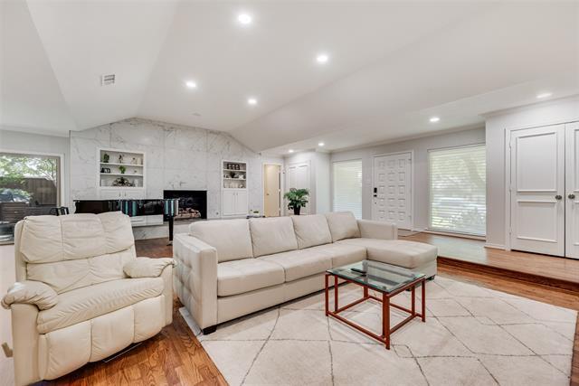 Building Photo - 3825 Echo Brook Ln