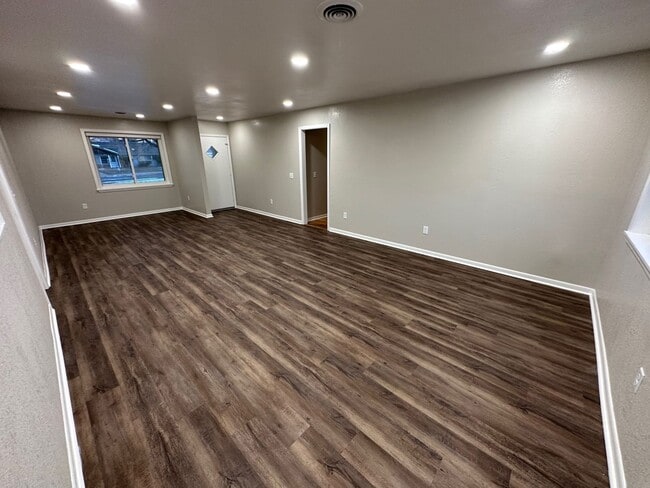 Building Photo - 5407 George Terrace