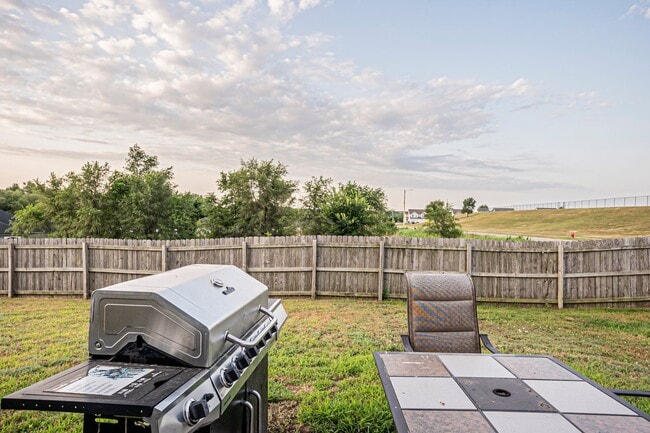 Building Photo - Please View 3D Virtual Walk-Through Before Scheduling a Showing