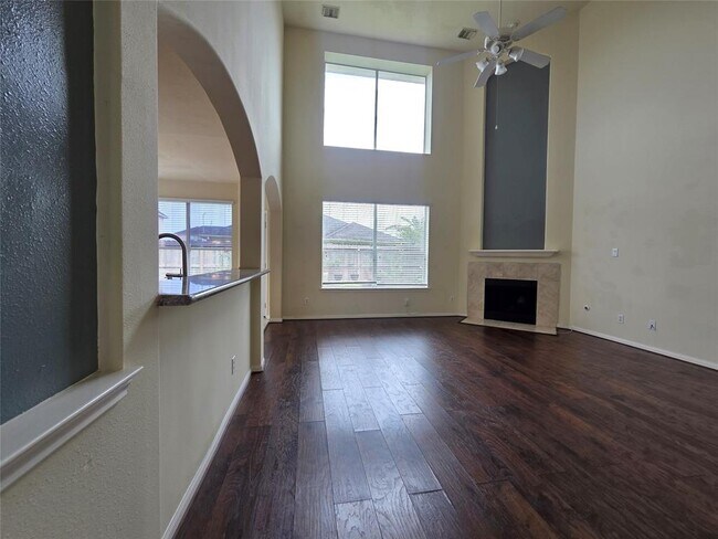 Building Photo - 42 Atascadero Dr