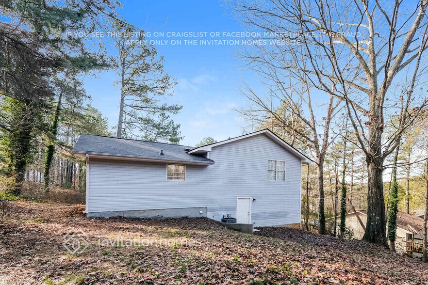 Building Photo - 6317 Mitchell Creek Dr