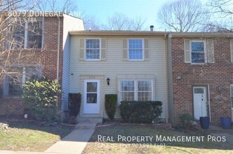 Building Photo - 8079 Donegal Ln