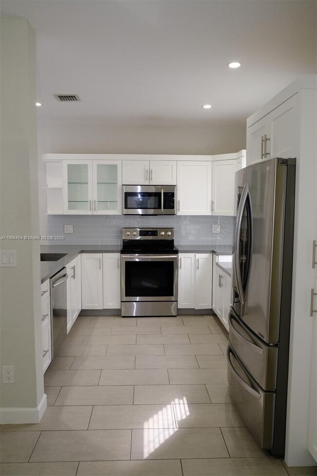 Building Photo - 16897 SW 1st Pl