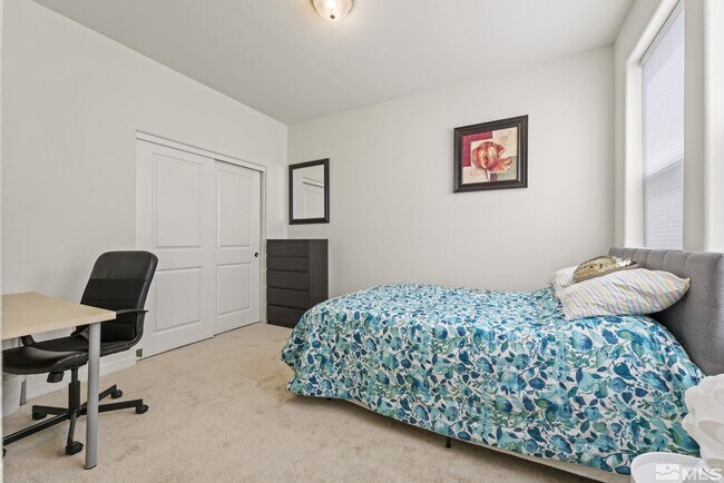 Building Photo - 4928 Black Falcon Way
