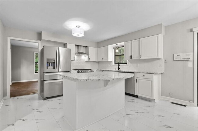 Building Photo - 4528 Lashley Ct NE