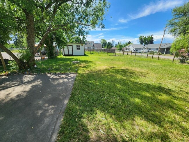 Building Photo - 2bdrm/1ba Single-level home in Ronan