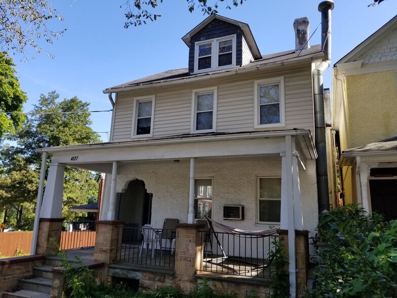 Front view of the house - 4127 River Rd NW