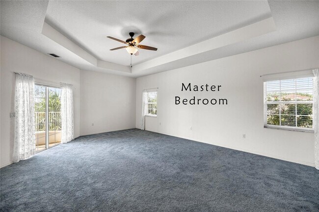 Building Photo - 482 W Fenway Dr