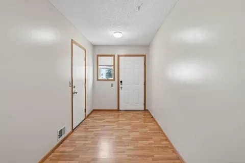 Building Photo - 10708 Tamarack St NW