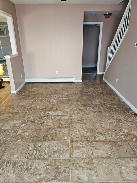 Dining room - 730 Tatum St