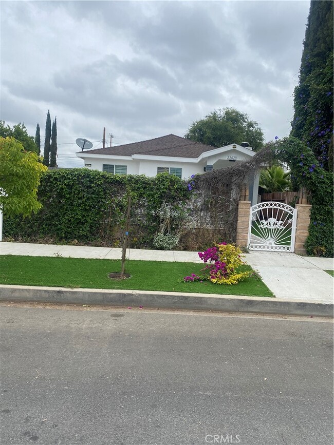 Primary Photo - 22029 Covello St