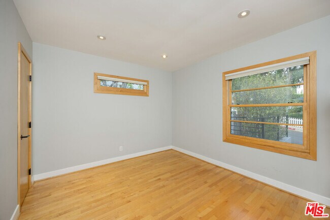 Building Photo - 4108 Murietta Ave