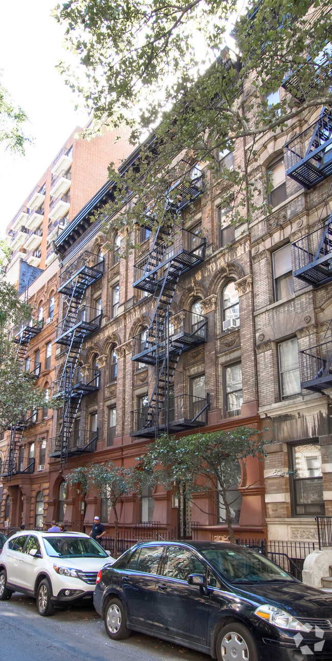 Building Photo - 222 East 85th Street