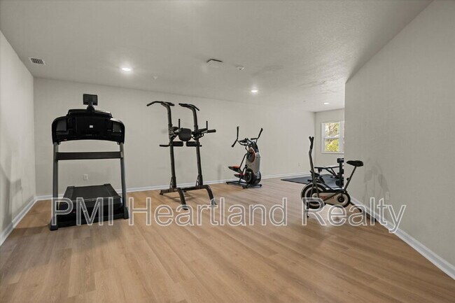 Building Photo - 260 Spanish Moss Cir