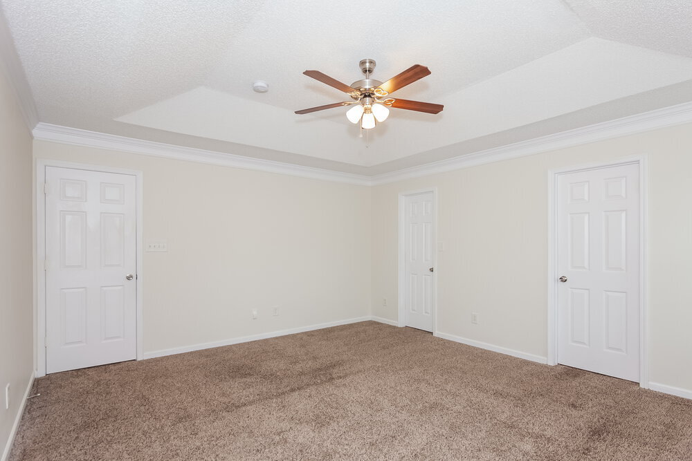 Building Photo - 2033 Stargrass Ct