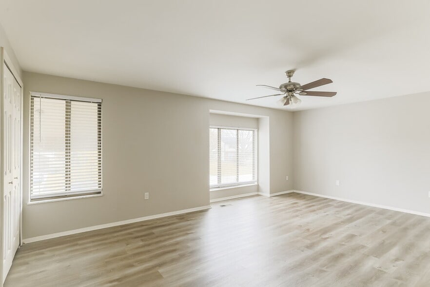 Building Photo - 12143 Twincreek Dr
