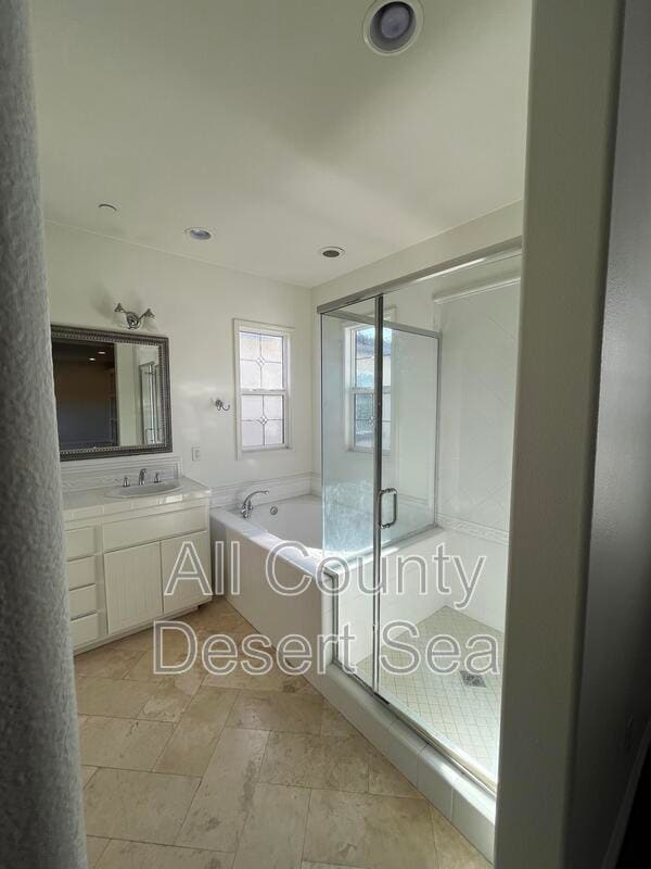 Building Photo - 16826 Clovergreen Ln