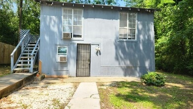 Building Photo - 1655 Morson Rd