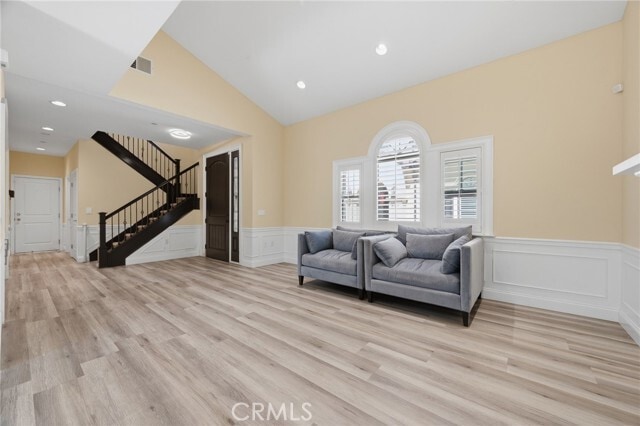 Building Photo - 612 S 2nd Ave