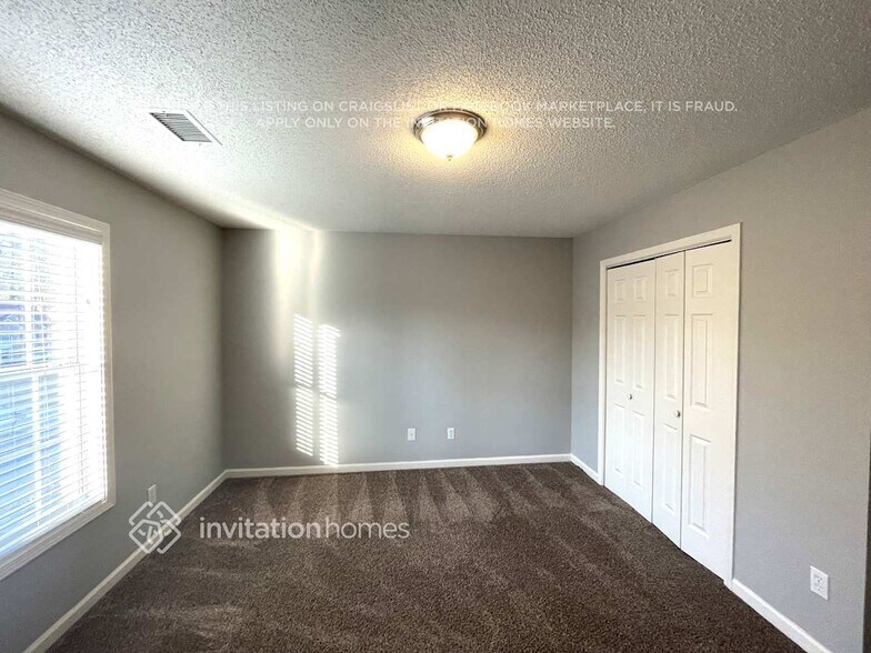 Building Photo - 2324 Luther Terrace SW