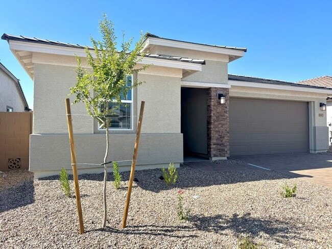 Building Photo - MOVE IN READY! New 5-Bedroom Home in Goody...