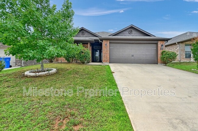Primary Photo - 3418 Ballam St
