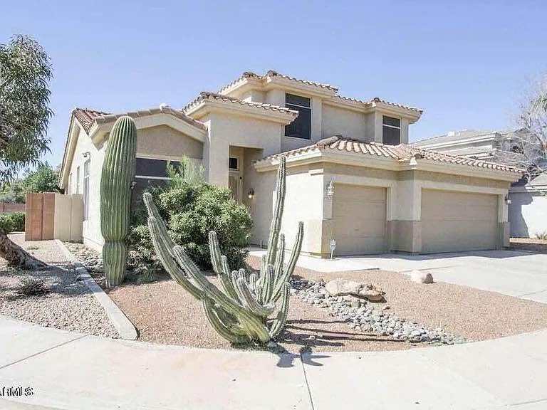 Building Photo - 15620 N 14th Dr